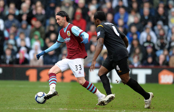 但由于伤病 但由于伤病