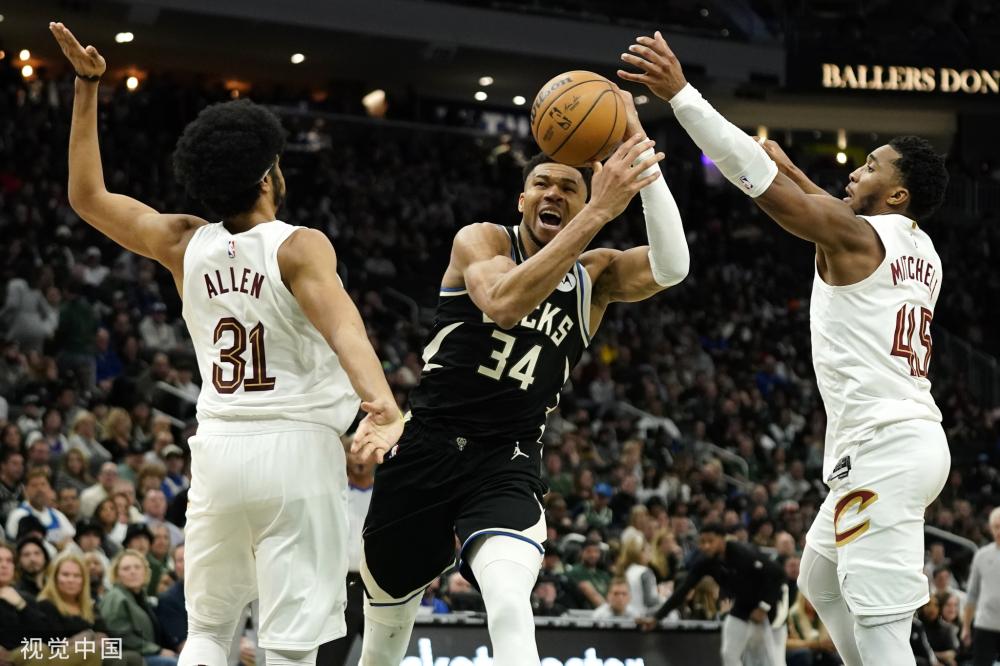 这一决策的 这一决策的